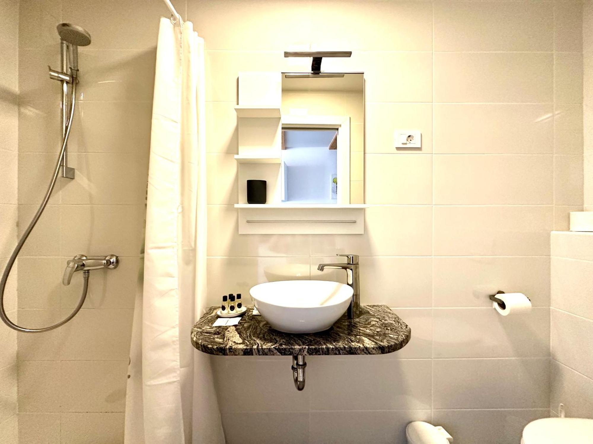 Apartment Old Galileo Terrace Piran